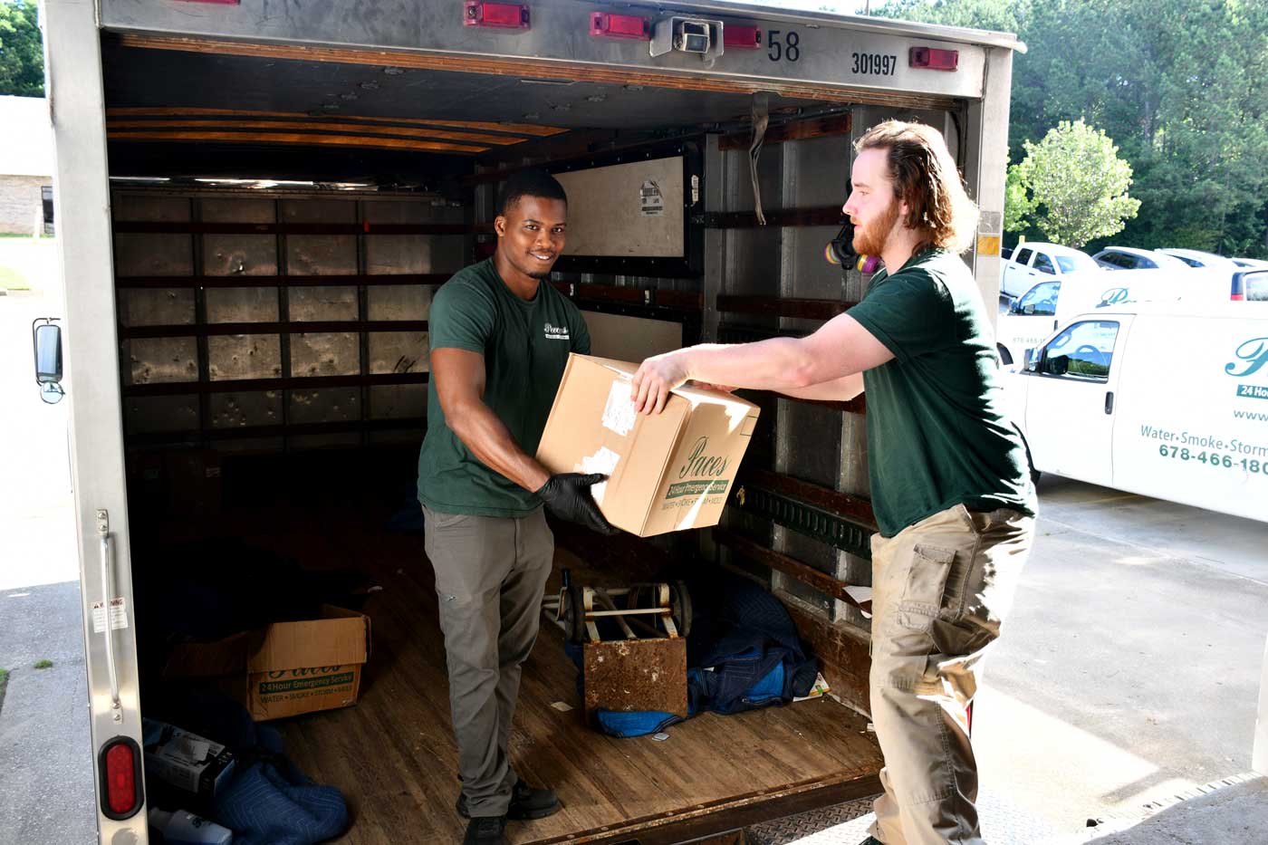 Paces Teamwork Moving Boxes